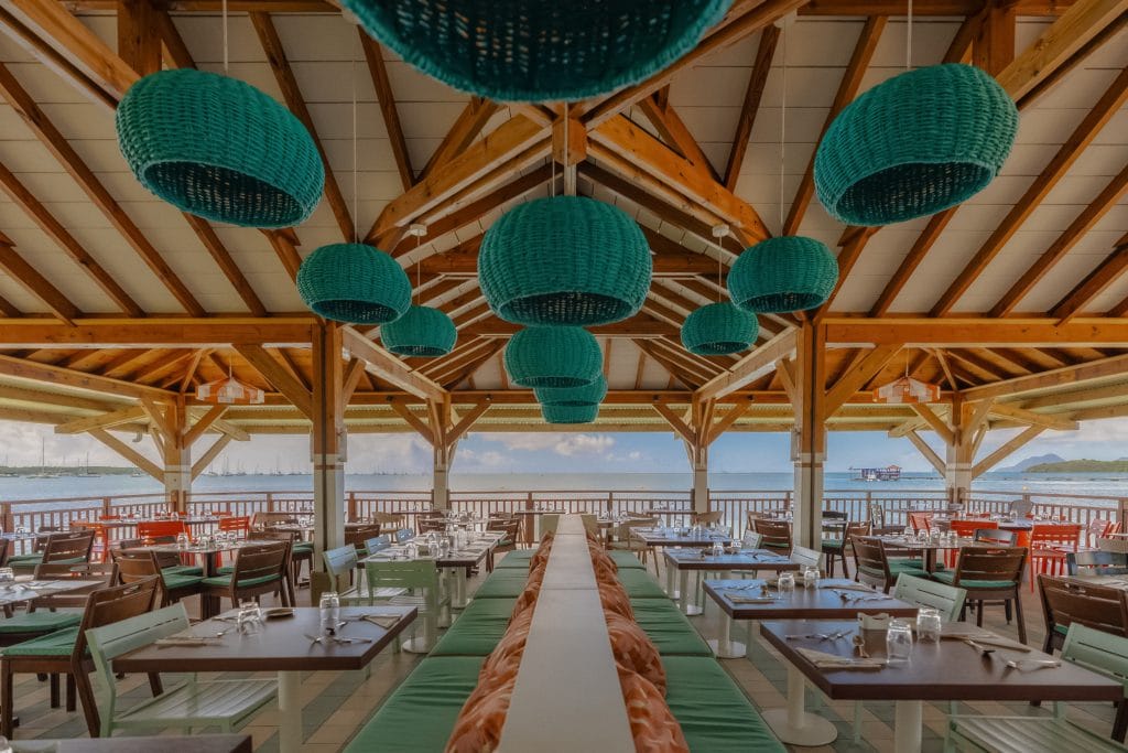 Photo pris par un photographe de Guadeloupe, spécialiste des mariages, photos de couples ou en famille, ou photo de mise en valeur immobilière, pour restaurants, artisans. Photo de CW Photographe
