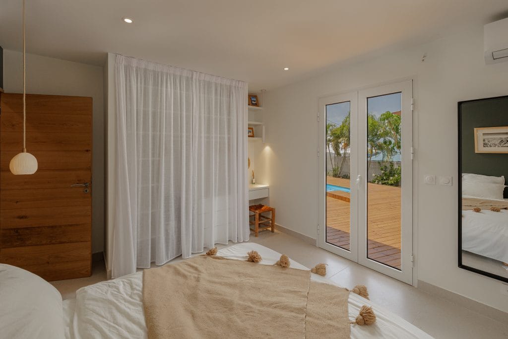 Photo pris par un photographe de Guadeloupe, spécialiste des mariages, photos de couples ou en famille, ou photo de mise en valeur immobilière, pour restaurants, artisans. Photo de CW Photographe